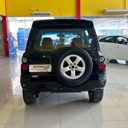 MITSUBISHI-PAJERO TR4-2.0 LONG RANGE 16V 4X4 GASOLINA 4P AUTOMÁTICO MITSUBISHI-PAJERO TR4-2006