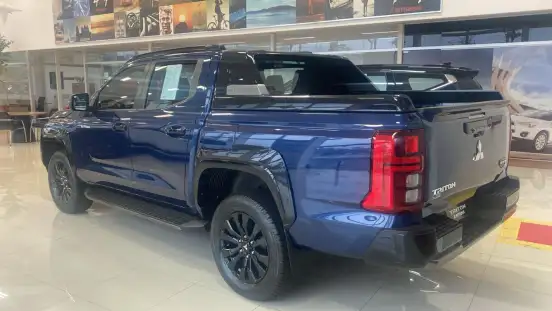 MITSUBISHI-TRITON-2025