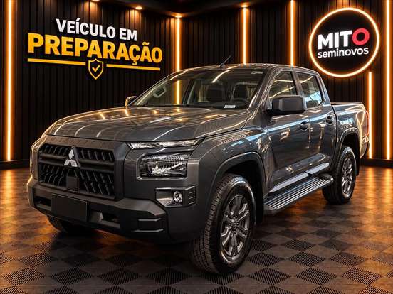 MITSUBISHI-TRITON-2.4 BITURBO DIESEL CD GLS 4X4 AUTOMÁTICO MITSUBISHI-TRITON-2026