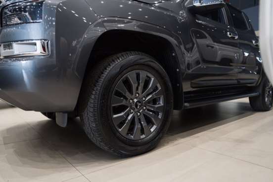 MITSUBISHI-TRITON-2025