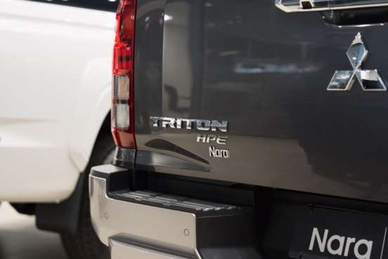 MITSUBISHI-TRITON-2025