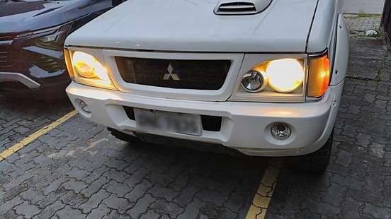 MITSUBISHI-L200-2.5 GLS 4X4 CD 8V TURBO DIESEL 4P MANUAL MITSUBISHI-L200-2004