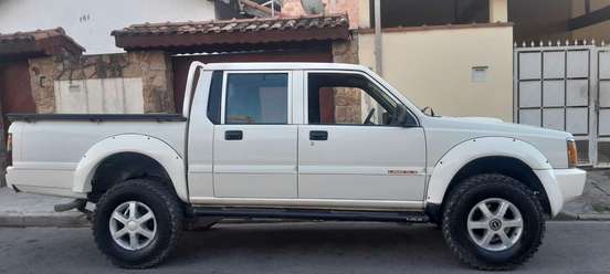 MITSUBISHI-L200-2.5 GLS 4X4 CD 8V TURBO DIESEL 4P MANUAL MITSUBISHI-L200-2004