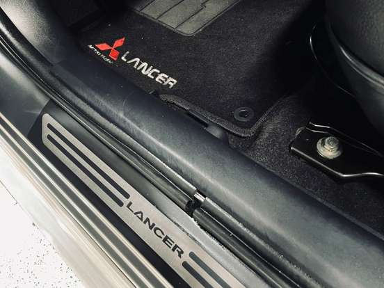 MITSUBISHI-LANCER-2012
