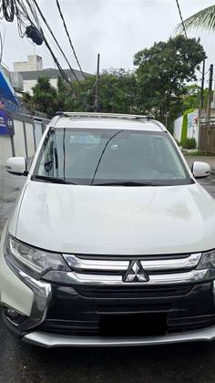MITSUBISHI OUTLANDER 2.0 COMFORT 16V GASOLINA 4P AUTOMÁTICO
