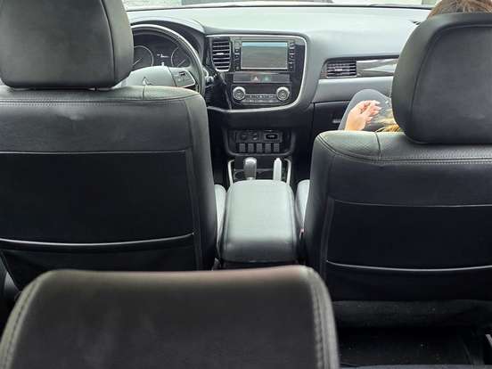 MITSUBISHI-OUTLANDER-2.0 COMFORT 16V GASOLINA 4P AUTOMÁTICO MITSUBISHI-OUTLANDER-2017