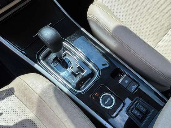 MITSUBISHI-OUTLANDER-3.0 GT 4X4 V6 24V GASOLINA 4P AUTOMÁTICO MITSUBISHI-OUTLANDER-2018