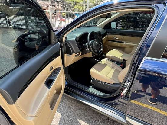 MITSUBISHI-OUTLANDER-3.0 GT 4X4 V6 24V GASOLINA 4P AUTOMÁTICO MITSUBISHI-OUTLANDER-2018