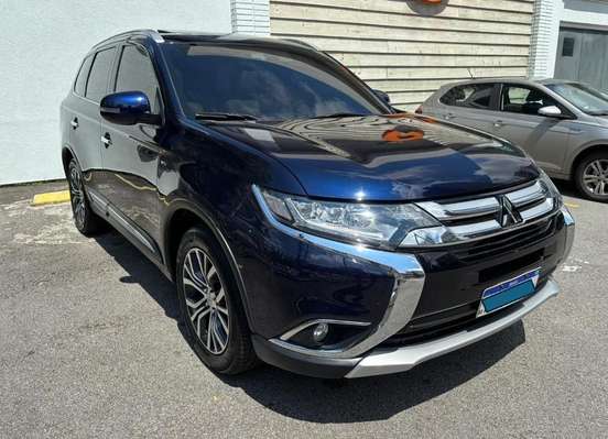 MITSUBISHI-OUTLANDER-2018