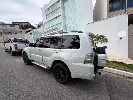 MITSUBISHI-PAJERO FULL-2013