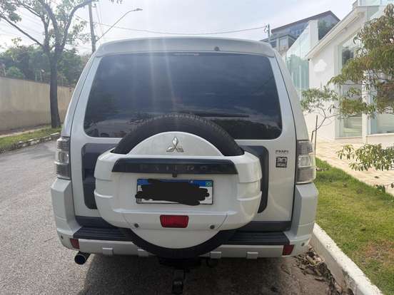 MITSUBISHI-PAJERO FULL-3.2 HPE 4X4 16V TURBO INTERCOOLER DIESEL 4P AUTOMÁTICO MITSUBISHI-PAJERO FULL-2013