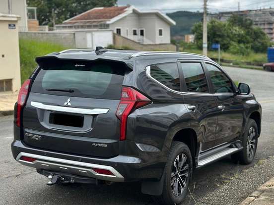 MITSUBISHI-PAJERO SPORT-2.4 16V MIVEC TURBO DIESEL HPE-S AWD AUTOMÁTICO MITSUBISHI-PAJERO SPORT-2022