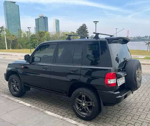 MITSUBISHI-PAJERO TR4-2002