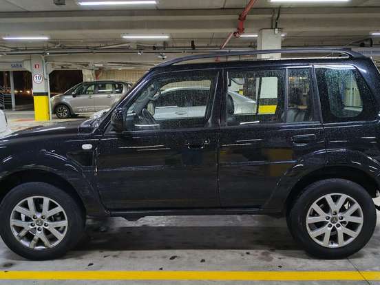 MITSUBISHI-PAJERO TR4-2.0 4X4 16V 140CV FLEX 4P AUTOMÁTICO MITSUBISHI-PAJERO TR4-2010