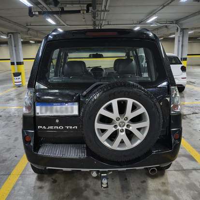 MITSUBISHI-PAJERO TR4-2.0 4X4 16V 140CV FLEX 4P AUTOMÁTICO MITSUBISHI-PAJERO TR4-2010