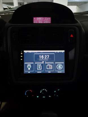 MITSUBISHI-PAJERO TR4-2010