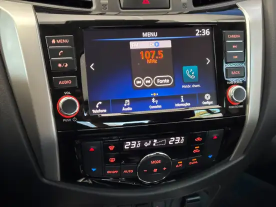 NISSAN-FRONTIER-2025