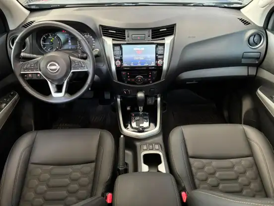 NISSAN-FRONTIER-2025