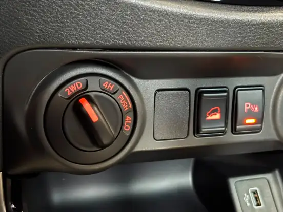 NISSAN-FRONTIER-2.3 16V TURBO DIESEL PLATINUM CD 4X4 AUTOMÁTICO NISSAN-FRONTIER-2025