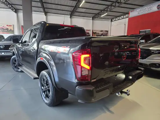 NISSAN-FRONTIER-2023
