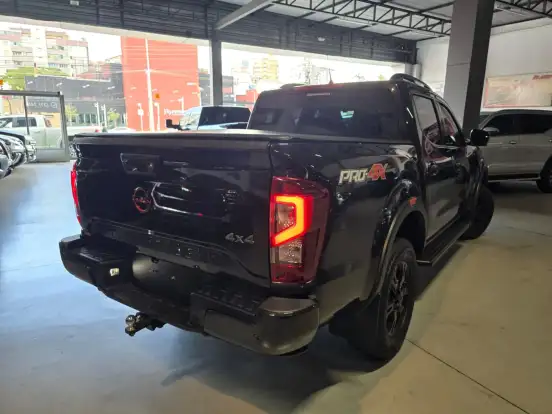 NISSAN-FRONTIER-2023