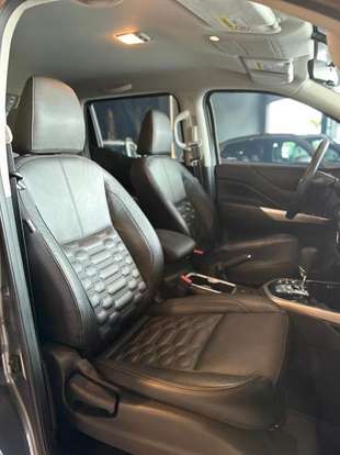 NISSAN-FRONTIER-2023