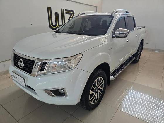 NISSAN FRONTIER 2.3 16V TURBO DIESEL LE CD 4X4 AUTOMÁTICO