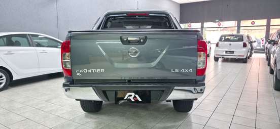 NISSAN-FRONTIER-2020