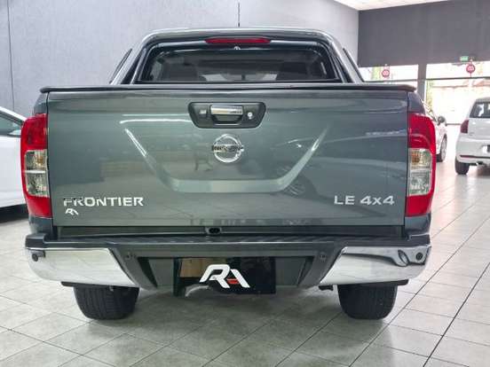NISSAN-FRONTIER-2.3 16V TURBO DIESEL LE CD 4X4 AUTOMÁTICO NISSAN-FRONTIER-2020