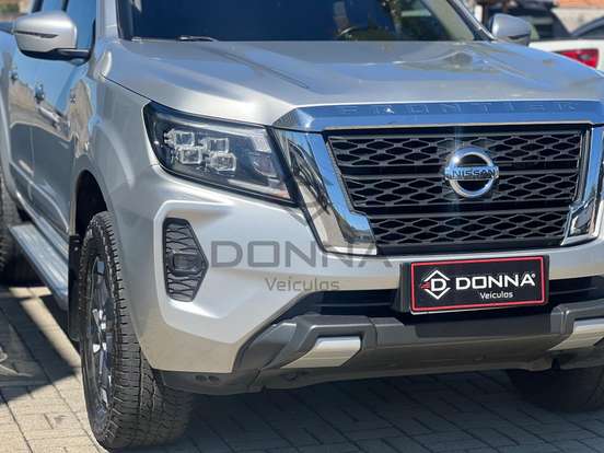 NISSAN-FRONTIER-2022