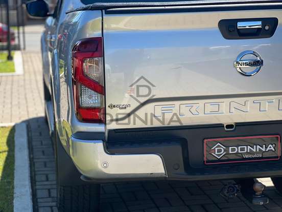 NISSAN-FRONTIER-2022