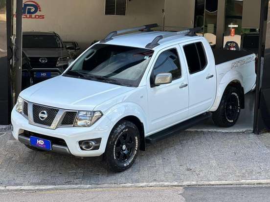 NISSAN-FRONTIER-2014