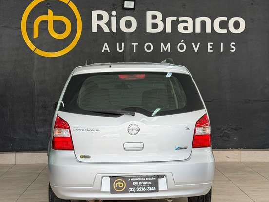 NISSAN-GRAND LIVINA-1.8 S 16V FLEX 4P MANUAL NISSAN-GRAND LIVINA-2012