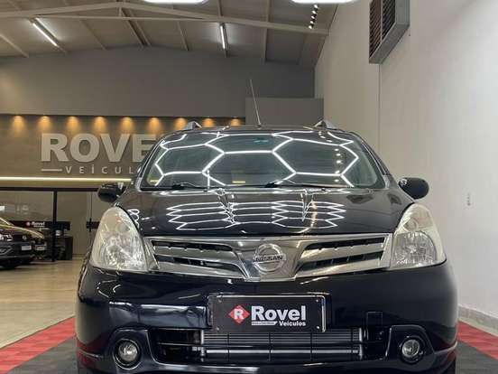 NISSAN-GRAND LIVINA-1.8 SL 16V FLEX 4P AUTOMÁTICO NISSAN-GRAND LIVINA-2013