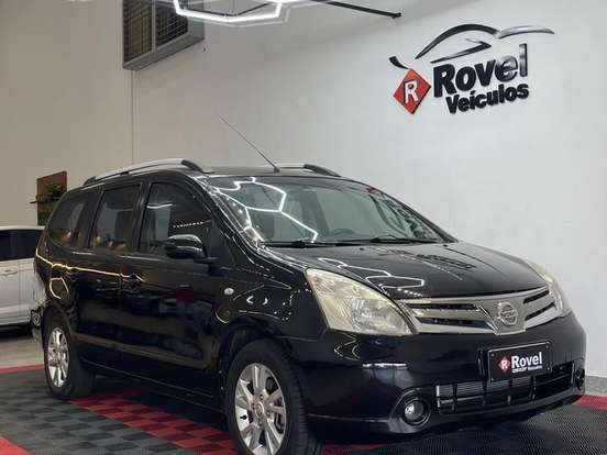 NISSAN-GRAND LIVINA-1.8 SL 16V FLEX 4P AUTOMÁTICO NISSAN-GRAND LIVINA-2013