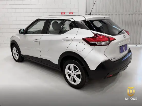 NISSAN-KICKS-2020
