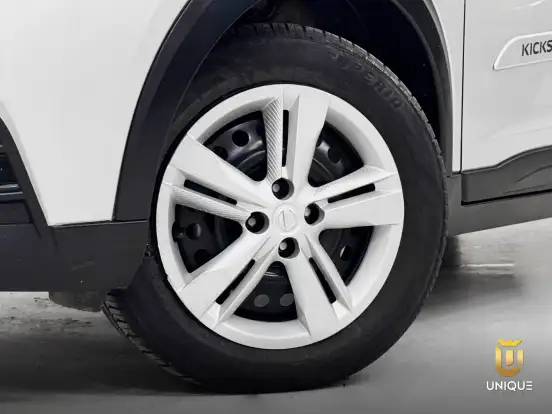 NISSAN-KICKS-2020