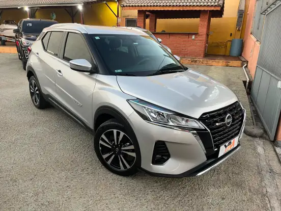 NISSAN-KICKS-2023