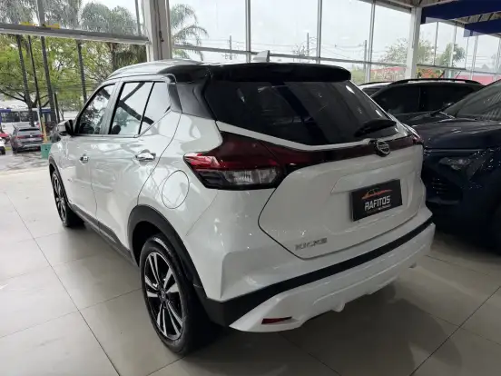 NISSAN-KICKS-2021