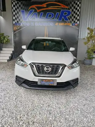 NISSAN-KICKS-2017