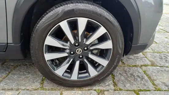 NISSAN-KICKS-2020
