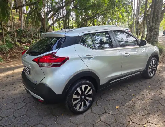 NISSAN-KICKS-2018