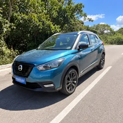 NISSAN KICKS 1.6 16V FLEXSTART UEFA CHAMPIONS LEAGUE 4P XTRONIC
