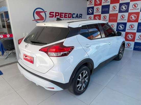 NISSAN-KICKS-2021