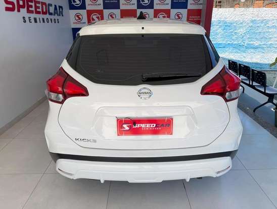 NISSAN-KICKS-2021