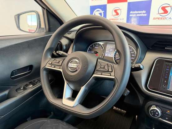 NISSAN-KICKS-2021