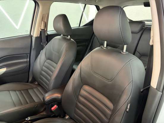 NISSAN-KICKS-2024