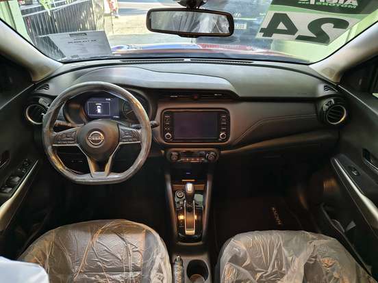 NISSAN-KICKS-2023