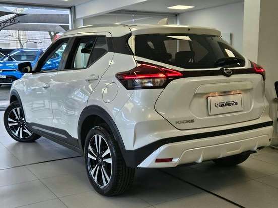 NISSAN-KICKS-2024