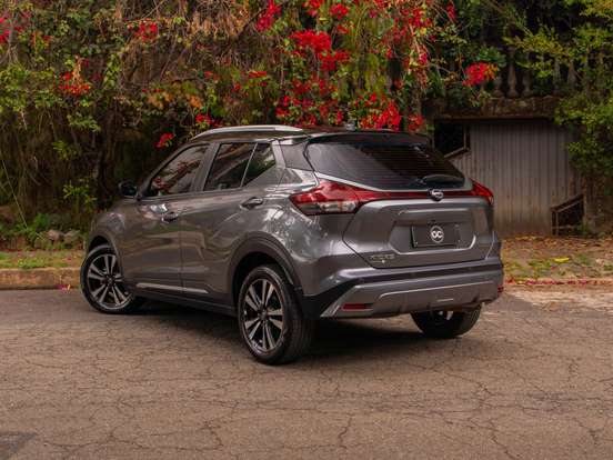 NISSAN-KICKS-2024